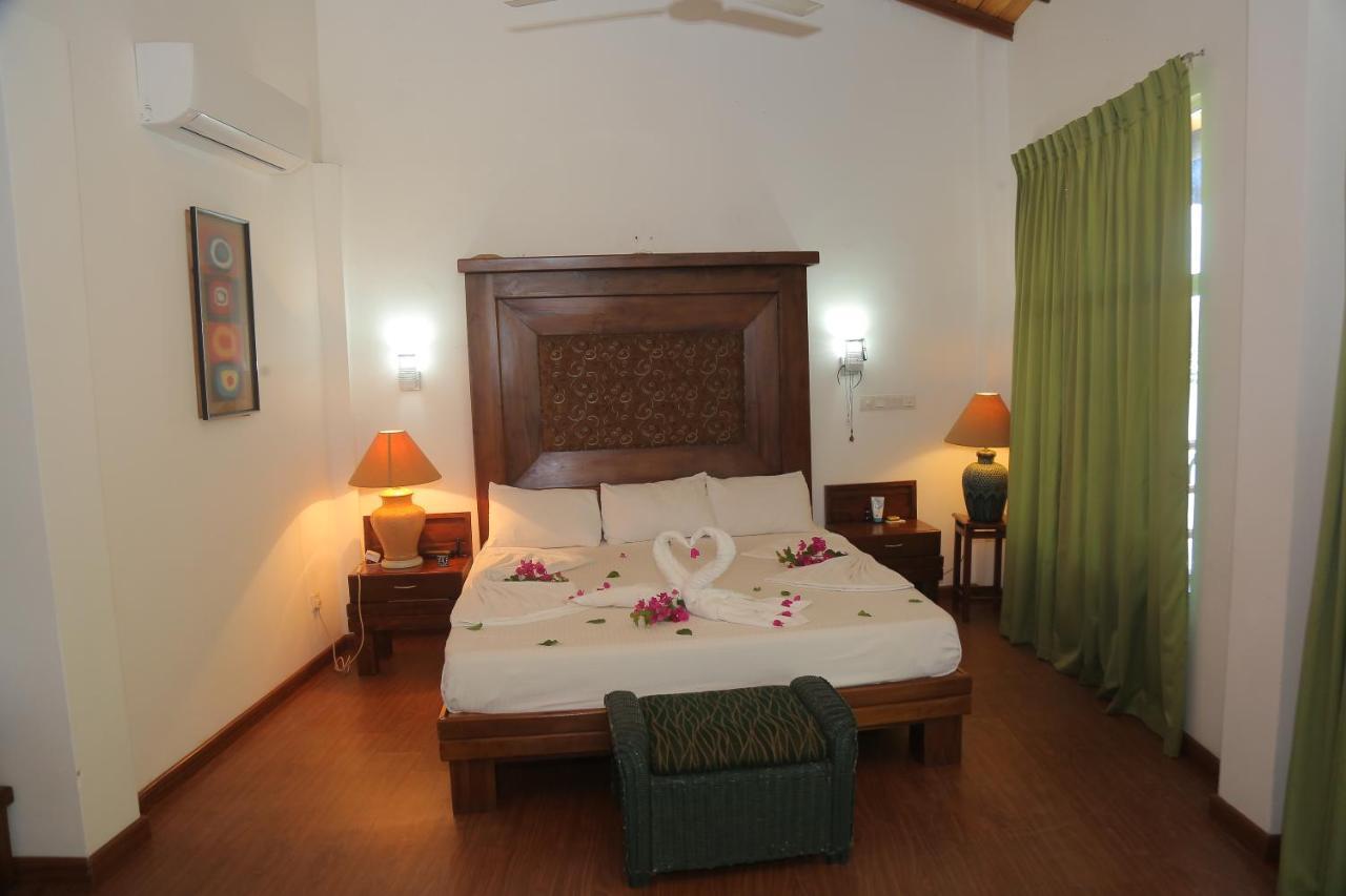 Laluna Ayurveda Resort Bentota Ngoại thất bức ảnh