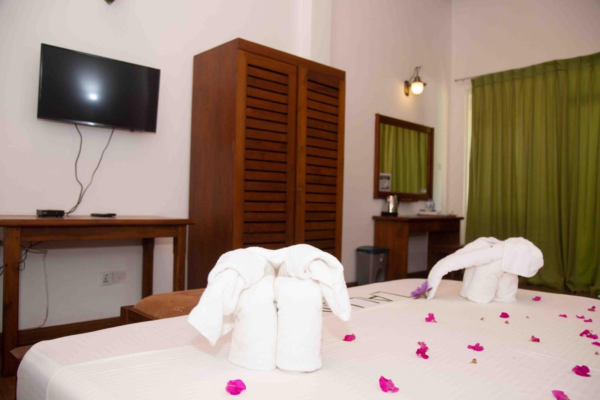 Laluna Ayurveda Resort Bentota Ngoại thất bức ảnh