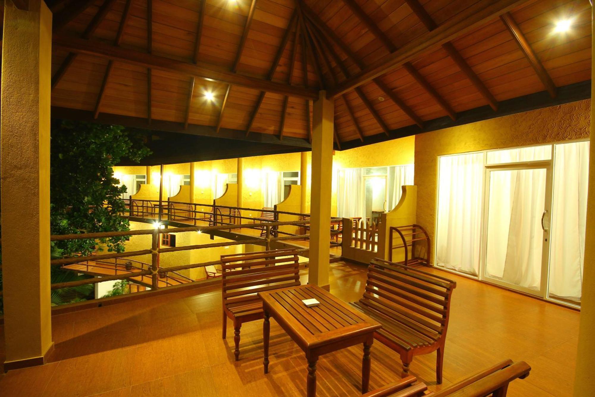 Laluna Ayurveda Resort Bentota Phòng bức ảnh